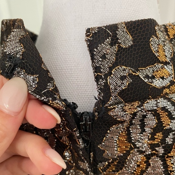 Lilli Diamond California- Vintage Collectors Lace Floral Metallic Mini Dress - Picture 9 of 13